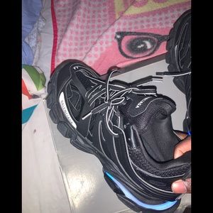Balenciaga track 1 led